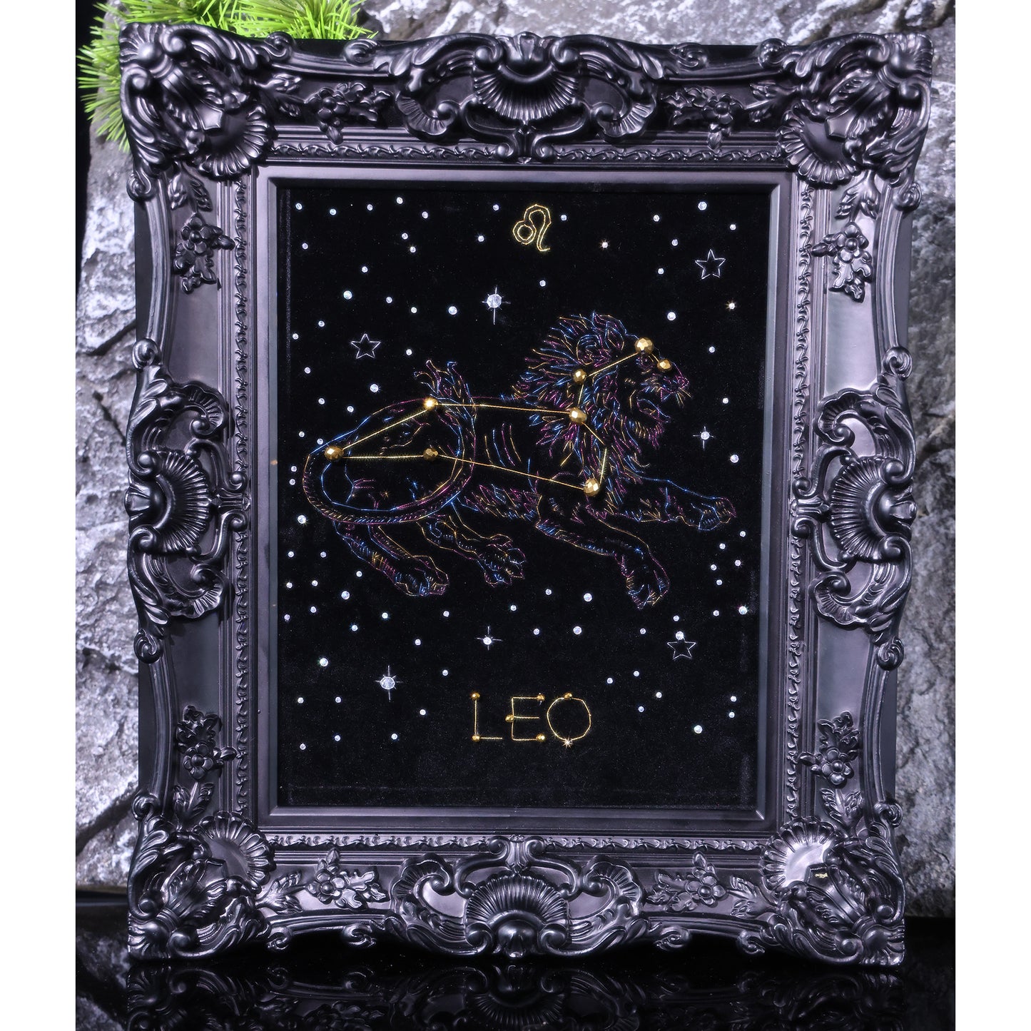 10 Inches Leo Constellation — Handmade Embroidered Decorative Paintings | Zodiac-Themed Embroidery • Leo Embroidery
