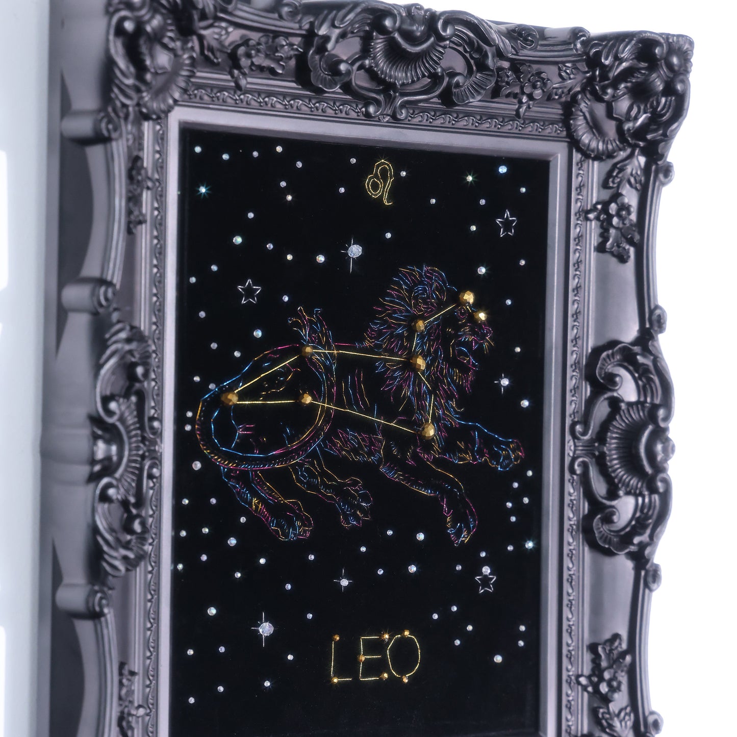10 Inches Leo Constellation — Handmade Embroidered Decorative Paintings | Zodiac-Themed Embroidery • Leo Embroidery